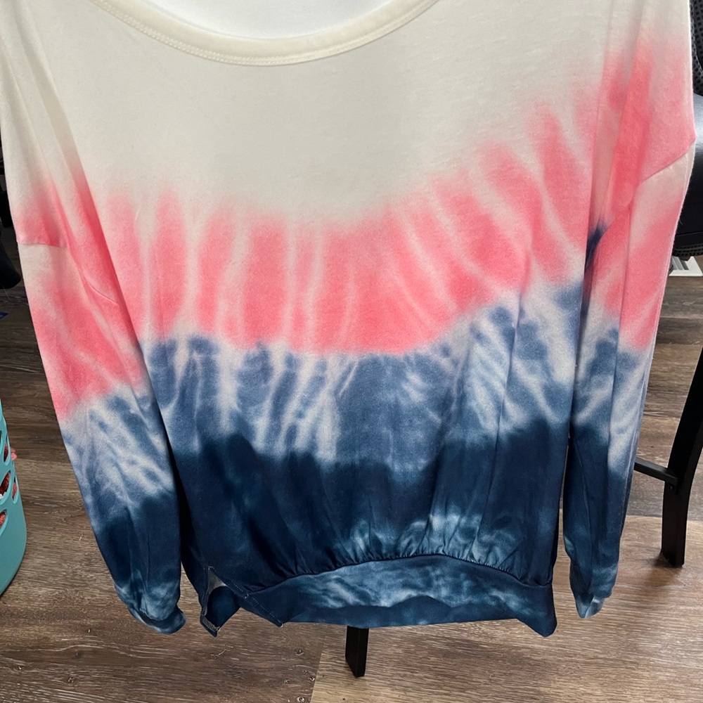 Size Large, Pink, blue & white tiedye long sleeve